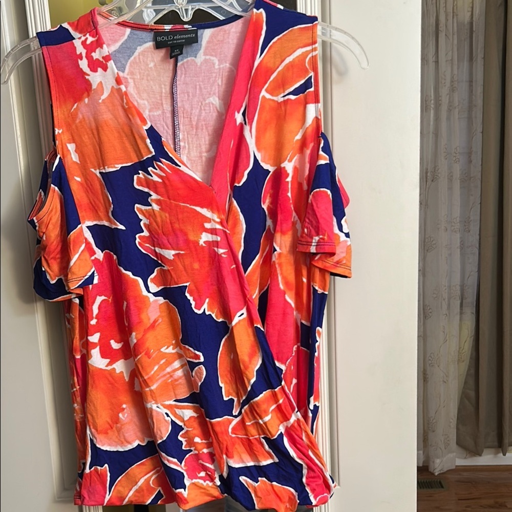 Bold Elements Women's Floral Wrap Top - Orange and Blue